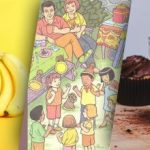 Găsiți o banană, o brioșă și o periuță de dinți
